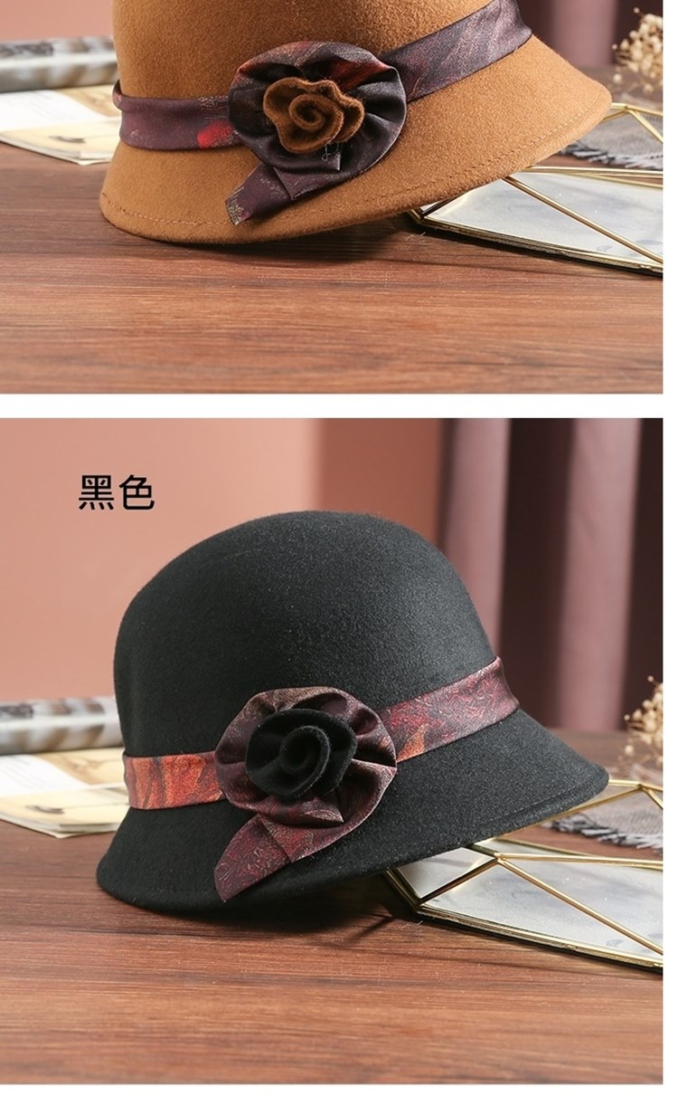 黑色 
