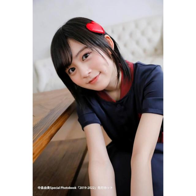 中島由貴Special Photobook「2019-2022」 サイン入り 数量限定】中島由貴Special Photobook「2019-2022」【直筆サイン本】