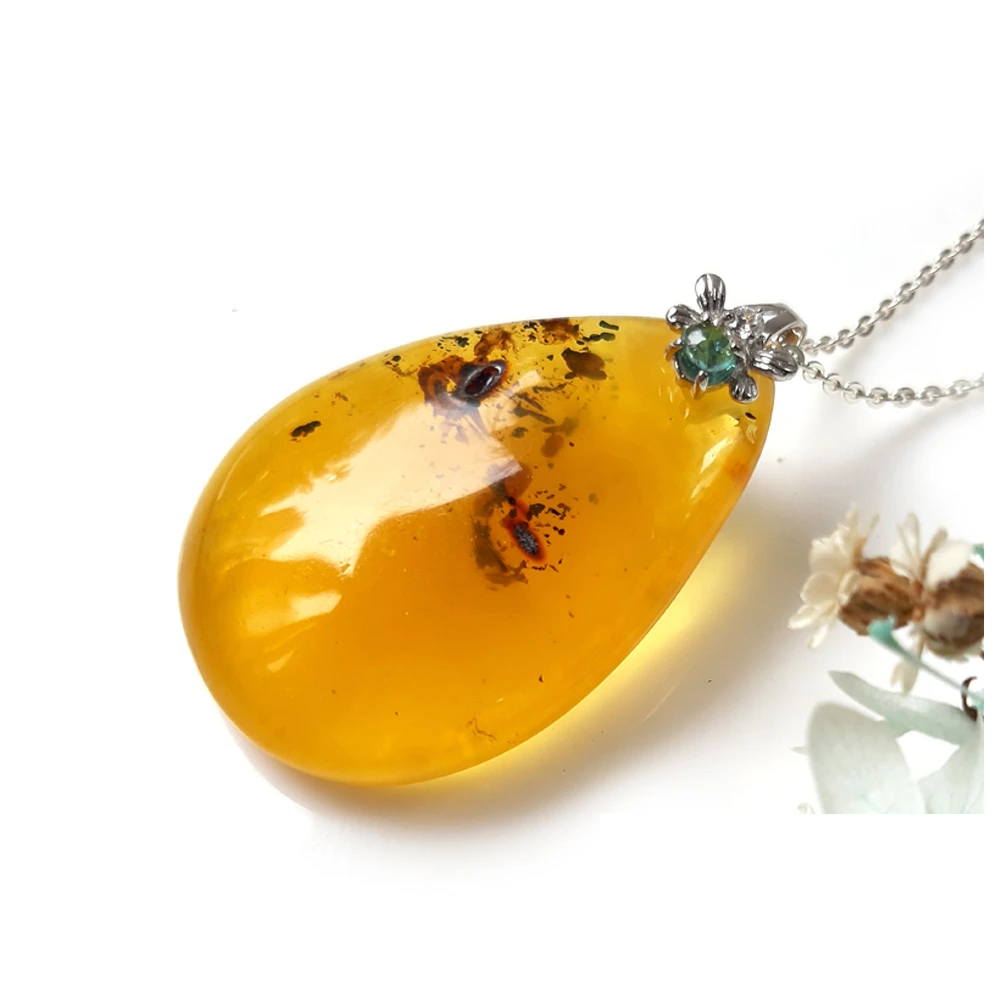 琥珀　① 久慈産琥珀ペンダント - 久慈琥珀オンラインショップ