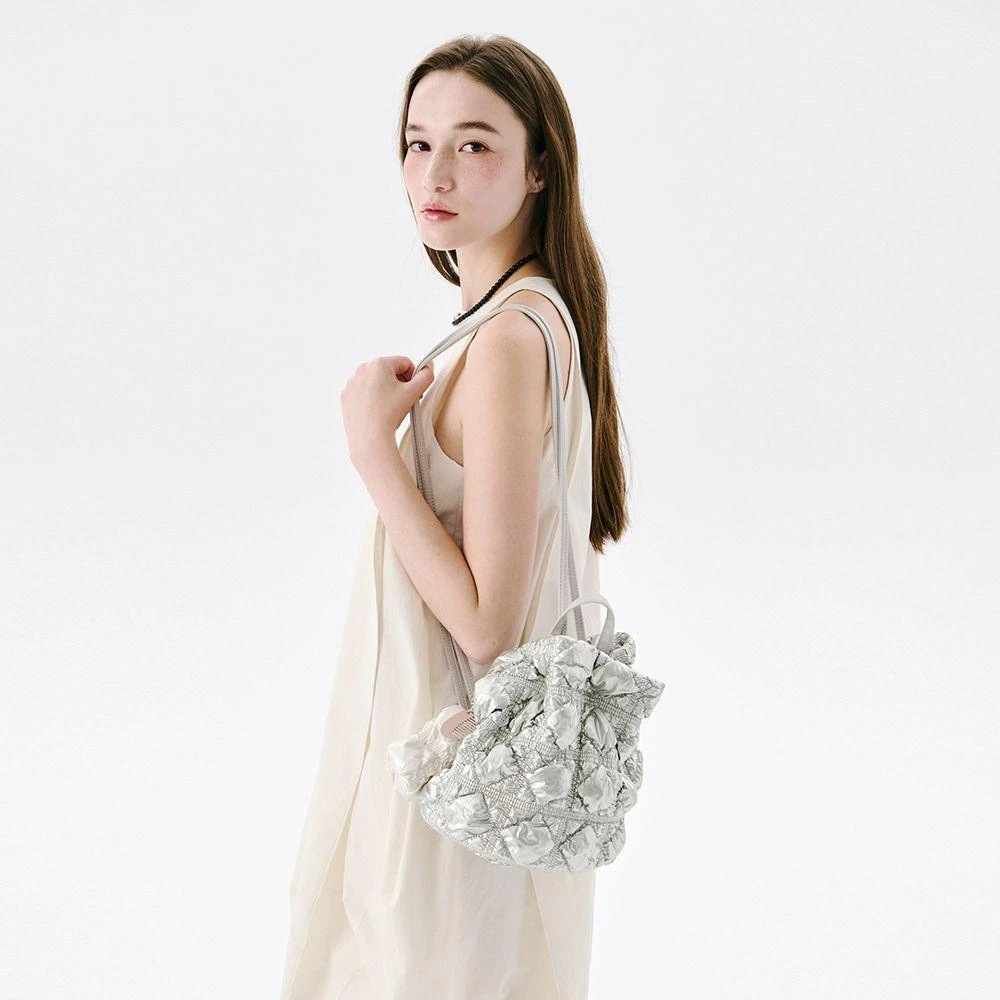 ショルダーバッグ・ポシェット Carlyn Mini Clover Backpack H75136010 CARLYN] MINI CLOVER BACK PACK 4COLORS (H75136010)