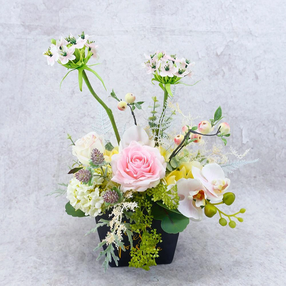 【HUGO DECO 榆果傢飾】粉玫瑰甜美風紙袋香氛花禮(擬真植物/人造盆栽/綠化/佈置/禮物)