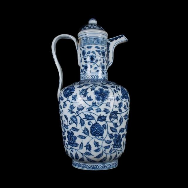 中国明時代早期染付(青花)執壺 青花三果纹执壶- 故宫博物院