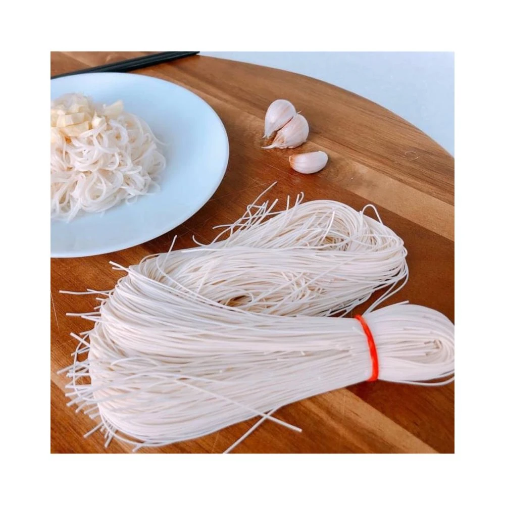 古早味手工麵線～70年老店，傳統日照製法，不含防腐劑，簡單的好味道！